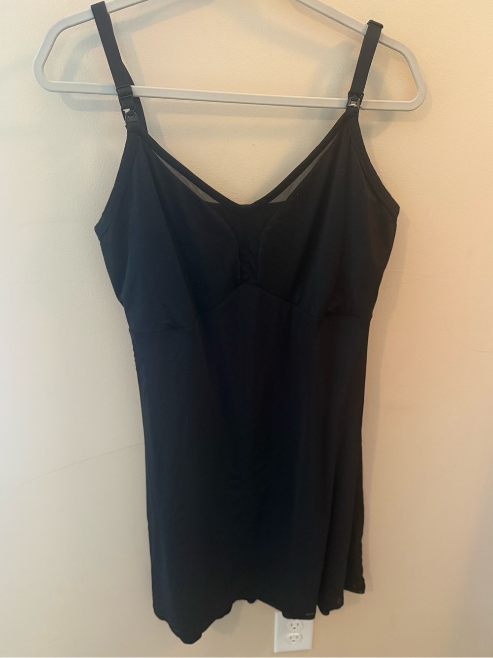 Kindred Bravely  Nursing Nightgown Black mesh Maternity size Large